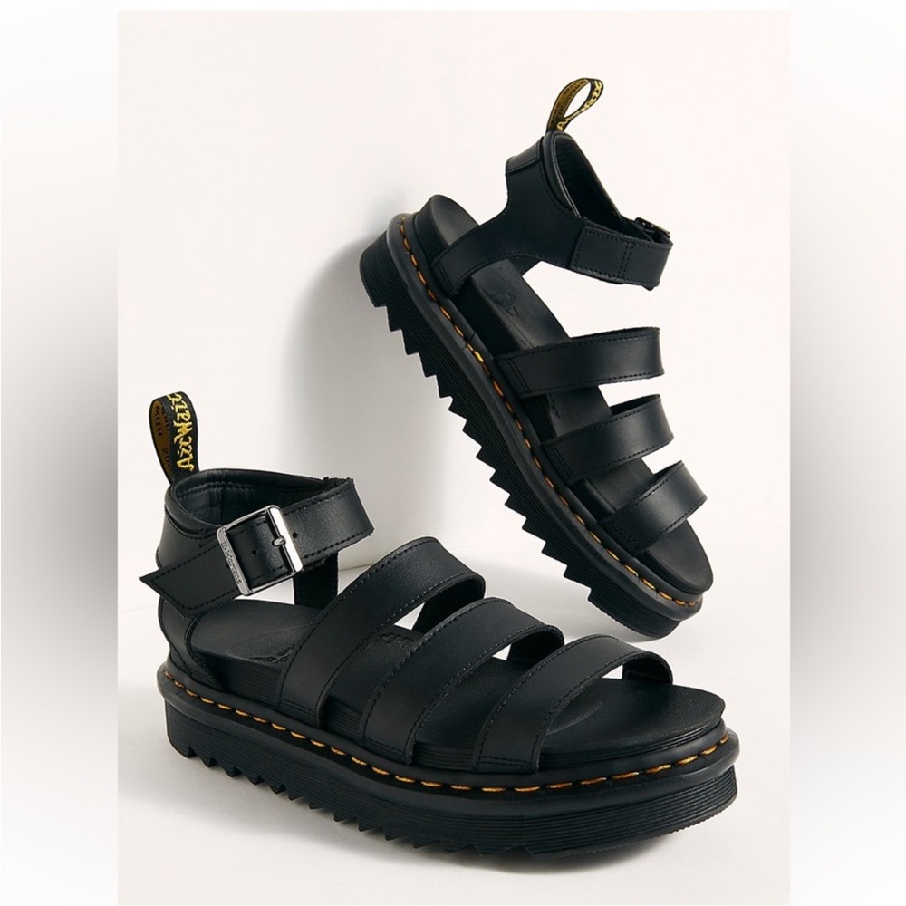 NWOT Dr. Martens Blaire Hydro Leather Strap Sandals